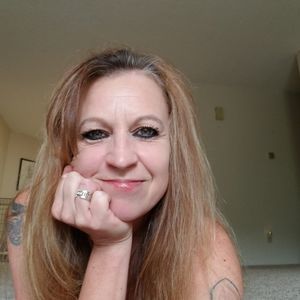 Meet your Posher, Connie